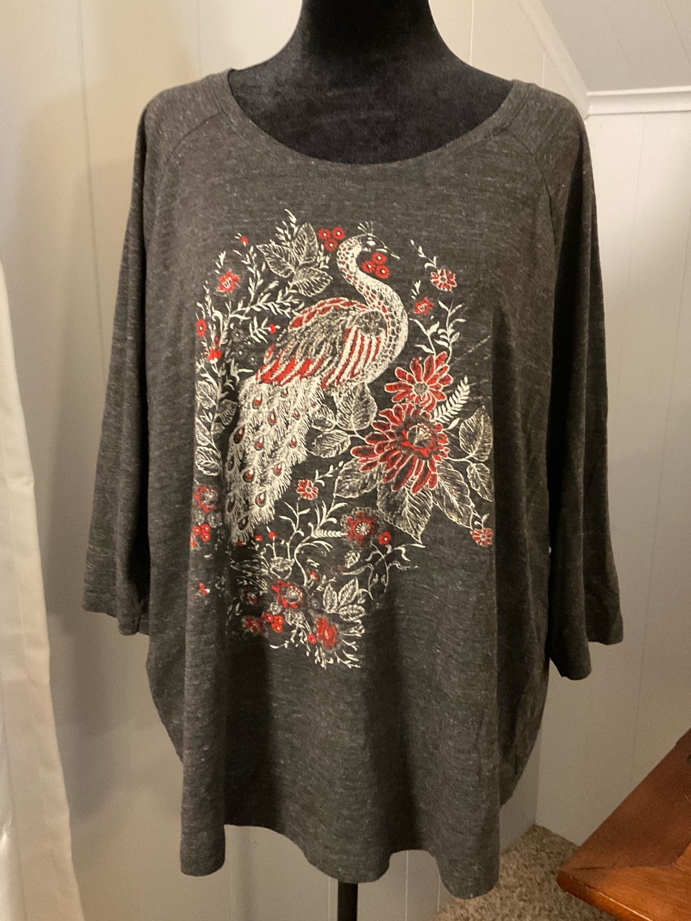 Lucky Brand 3/4 Sleeve Peacock Graphic Tee
